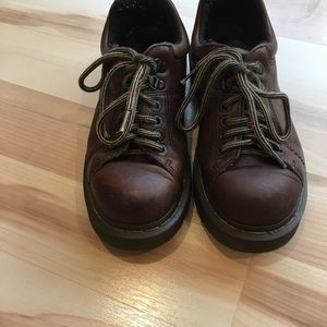 Dr. Martens Classic brown chunky heel